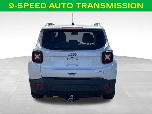 Used 2020 Jeep Renegade Latitude FWD image 10