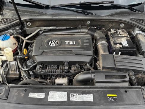 Used 2017 Volkswagen Passat 1.8T SEL Premium FWD image 23