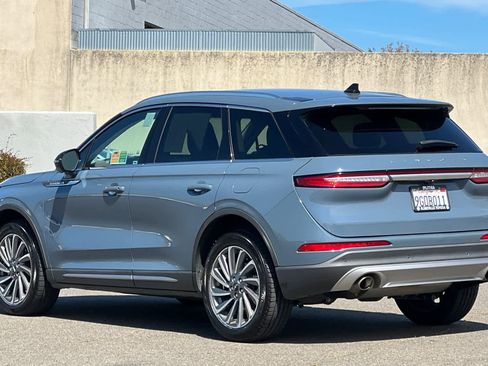 Used 2023 Lincoln Corsair Reserve w/ Equipment Group 201A AWD/4WD image 7