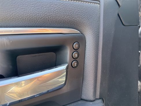 Used 2025 RAM 3500 Laramie image 21