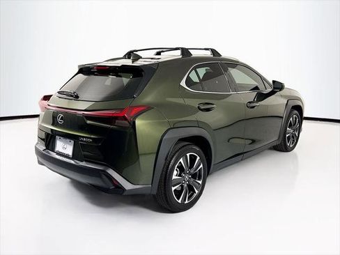 Certified 2025 Lexus UX 300h FWD w/ Accessory Package (Z2) image 5
