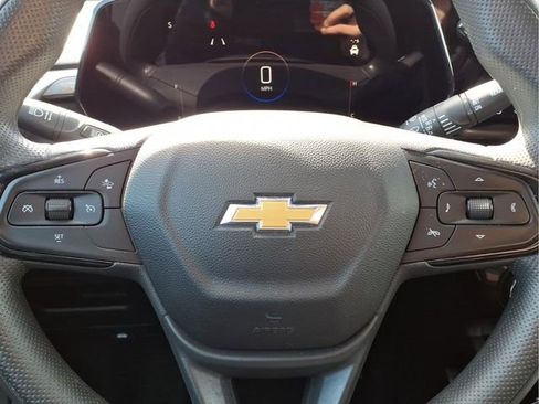 Used 2025 Chevrolet TrailBlazer LT image 14