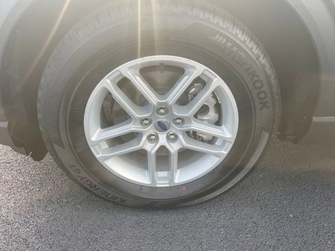 New 2026 Ford Explorer Active w/ Active Comfort Package RWD image 11