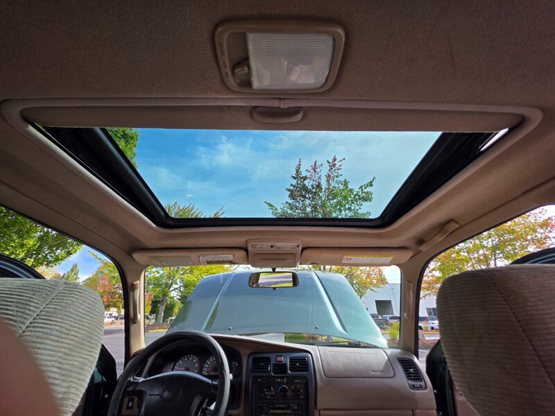 Used 1999 Toyota 4Runner SR5 AWD/4WD image 19