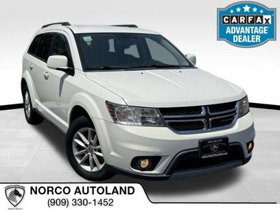 Used 2016 Dodge Journey SXT w/ Comfort/Convenience Group