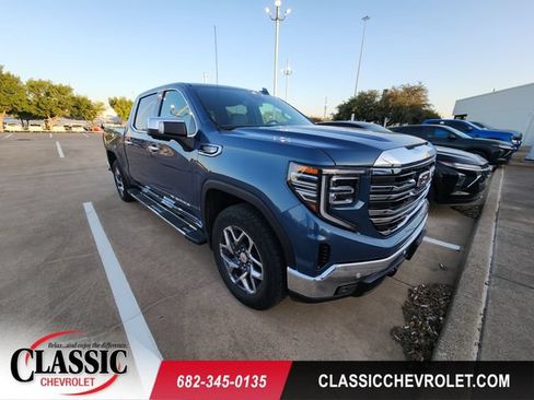 Used 2024 GMC Sierra 1500 SLT AWD/4WD image 1
