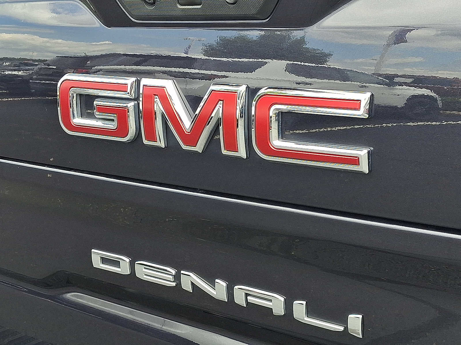 Used 2024 GMC Sierra 1500 Denali w/ Denali Reserve Package AWD/4WD image 30