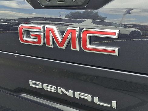 Used 2024 GMC Sierra 1500 Denali w/ Denali Reserve Package AWD/4WD image 30