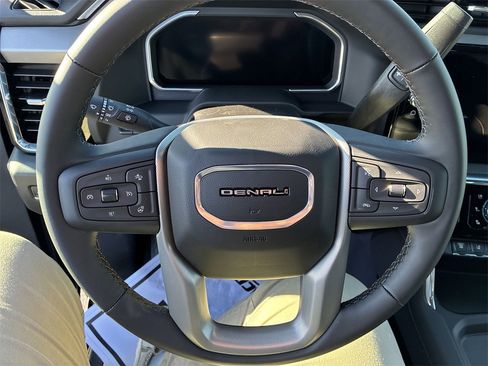 New 2026 GMC Sierra 2500 Denali w/ Denali Reserve Package image 14