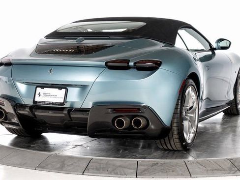 Certified 2024 Ferrari Roma Spider image 11