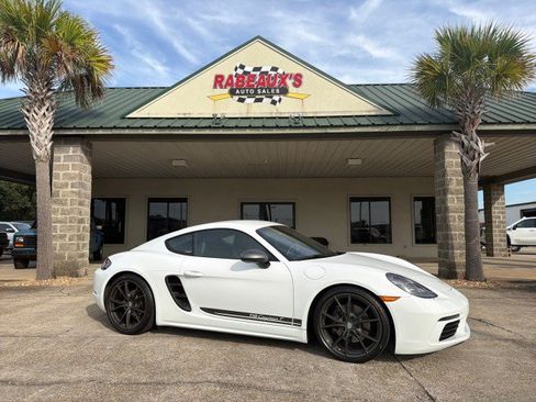 Used 2021 Porsche 718 Cayman RWD image 1