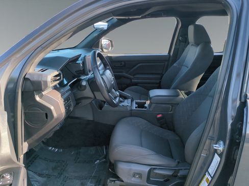 Used 2025 Toyota Tacoma SR5 RWD image 9
