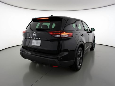 Used 2025 Nissan Rogue SV AWD/4WD image 9