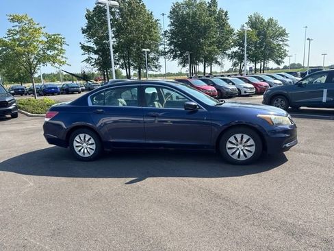 Used 2012 Honda Accord LX image 4