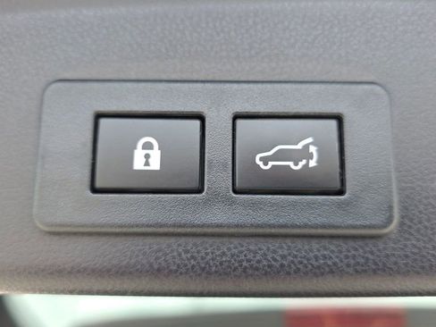 Used 2023 Subaru Ascent Onyx Edition Limited AWD/4WD image 17