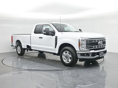 New 2026 Ford F350 XLT image 24