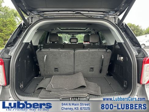 Used 2022 Ford Explorer XLT w/ Equipment Group 202A RWD image 23