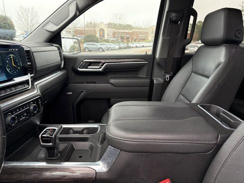 Used 2023 Chevrolet Silverado 1500 LTZ w/ LTZ Convenience Package II image 26