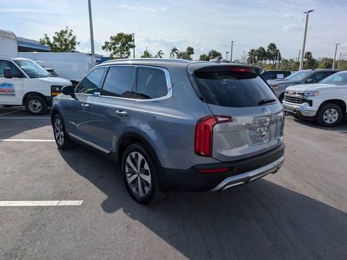Used 2021 Kia Telluride EX w/ EX Premium Package image 11