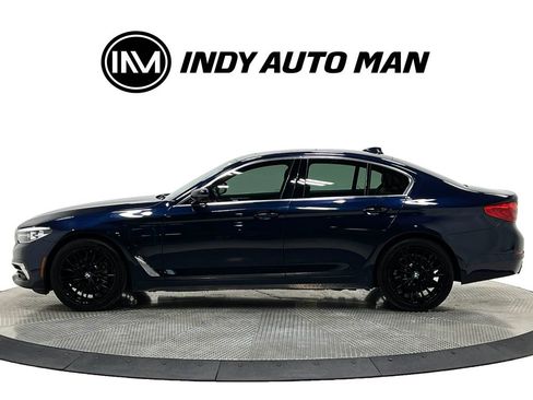 Used 2020 BMW 530e xDrive w/ Premium Package image 7