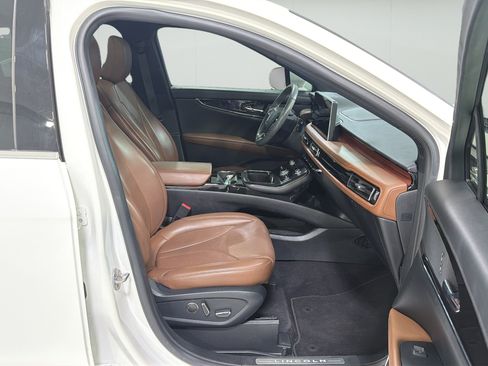Used 2022 Lincoln Nautilus Reserve FWD image 26