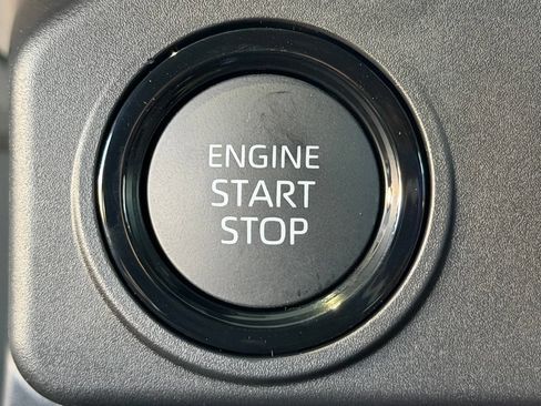 Used 2026 Toyota Tacoma SR5 AWD/4WD image 22