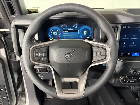 New 2026 Ford Bronco 4-Door AWD/4WD image 16
