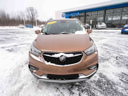 Used 2017 Buick Encore Preferred image 2