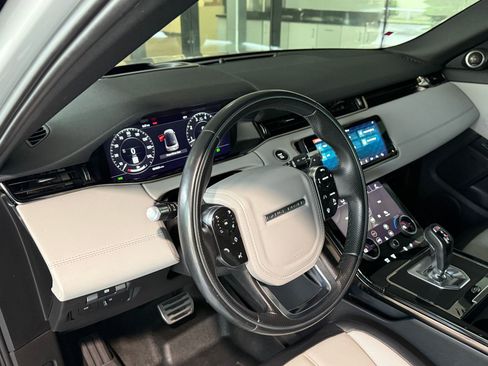 Used 2020 Land Rover Range Rover Evoque First Edition AWD/4WD image 4