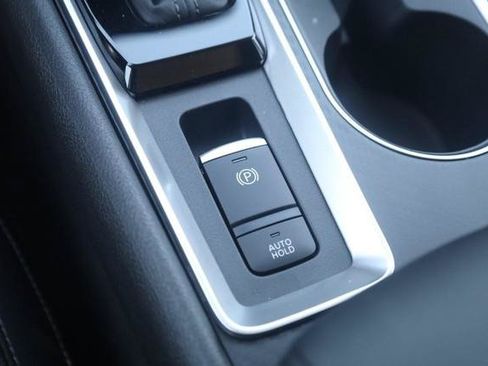New 2026 Nissan Altima 2.5 SV w/ SV Premium Package FWD image 18