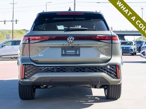 New 2026 Volkswagen Tiguan SE R-Line image 5