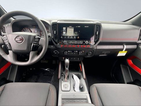 New 2026 Nissan Frontier PRO-4X w/ Pro-4x Convenience Package image 6