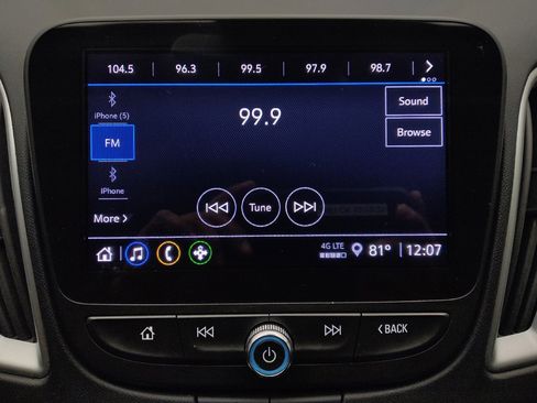 Used 2023 Chevrolet Malibu LS FWD image 25