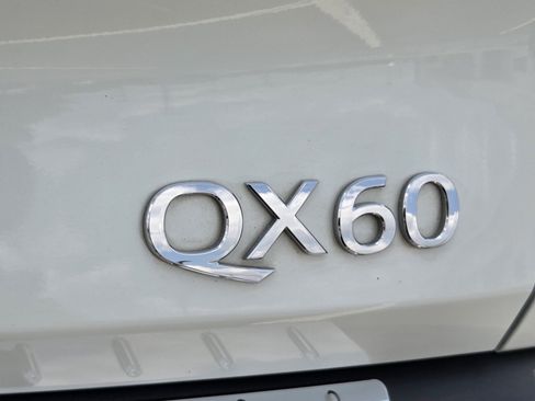 Used 2023 INFINITI QX60 Sensory w/ Vision Package AWD/4WD image 34