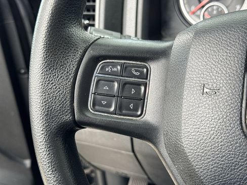 Used 2018 RAM 1500 Express w/ Express Value Package AWD/4WD image 27