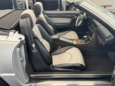 Used 2002 Mercedes-Benz SL 500 image 15