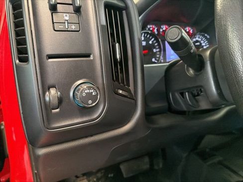 Used 2019 Chevrolet Silverado 2500 W/T AWD/4WD image 14