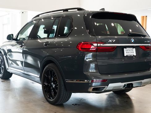 Used 2021 BMW X7 xDrive40i w/ Cold Weather Package AWD/4WD image 6