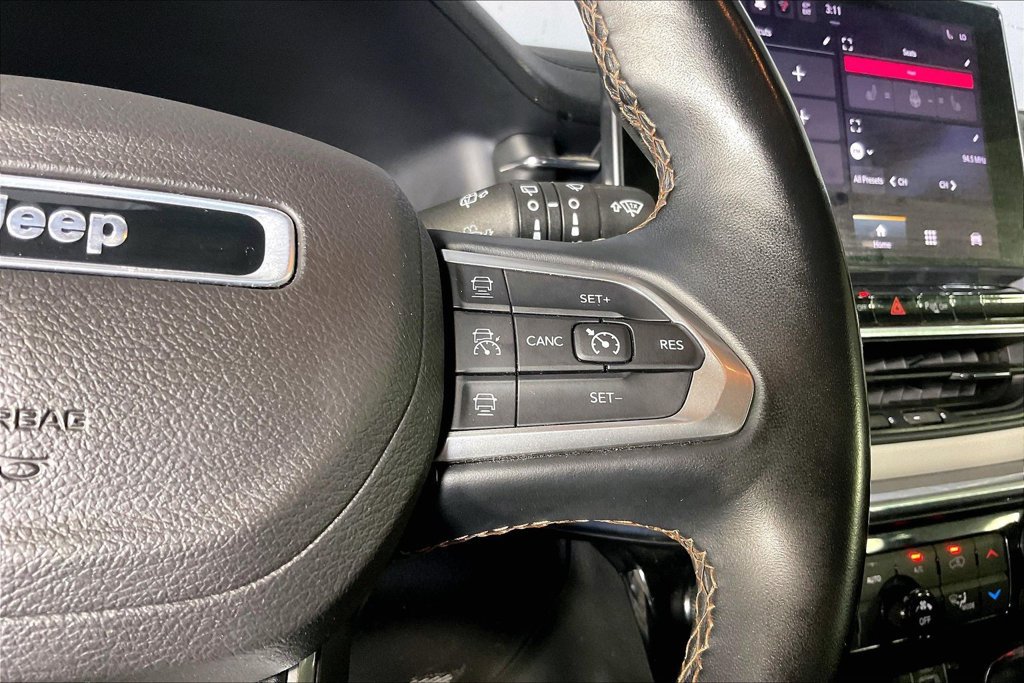 Used 2022 Jeep Compass Limited AWD/4WD image 24