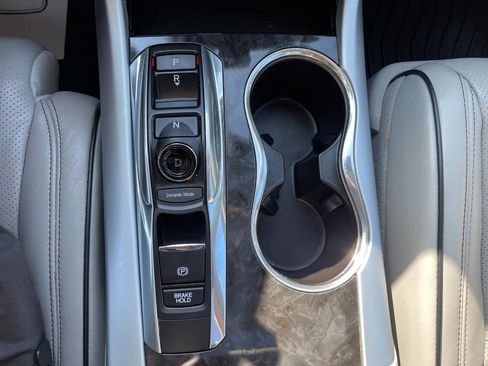 Used 2018 Acura TLX V6 w/Advance 4dr Sedan Package image 29