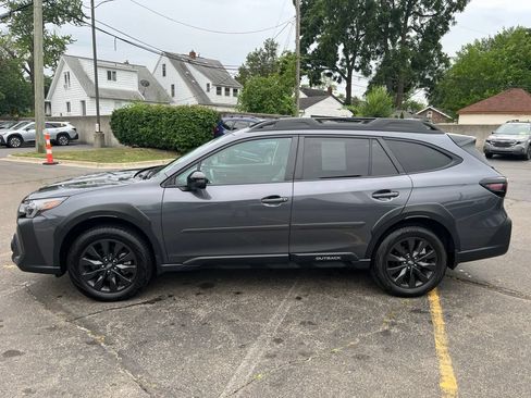 Certified 2024 Subaru Outback Onyx Edition AWD/4WD image 9