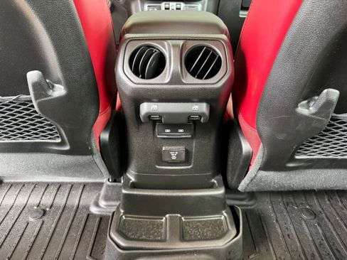 Used 2024 Jeep Wrangler Unlimited Rubicon 392 AWD/4WD image 27