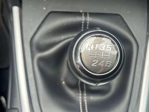 Used 2025 Toyota GR86 Premium RWD image 19