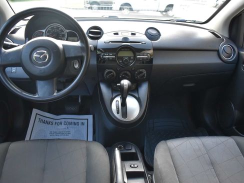 Used 2013 MAZDA MAZDA2 Sport FWD image 14