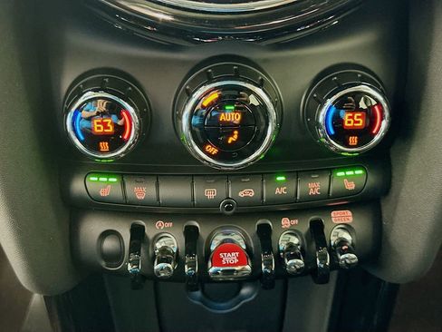 Certified 2024 MINI Cooper S FWD image 16