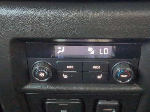 Certified 2023 Chevrolet Traverse Premier image 22