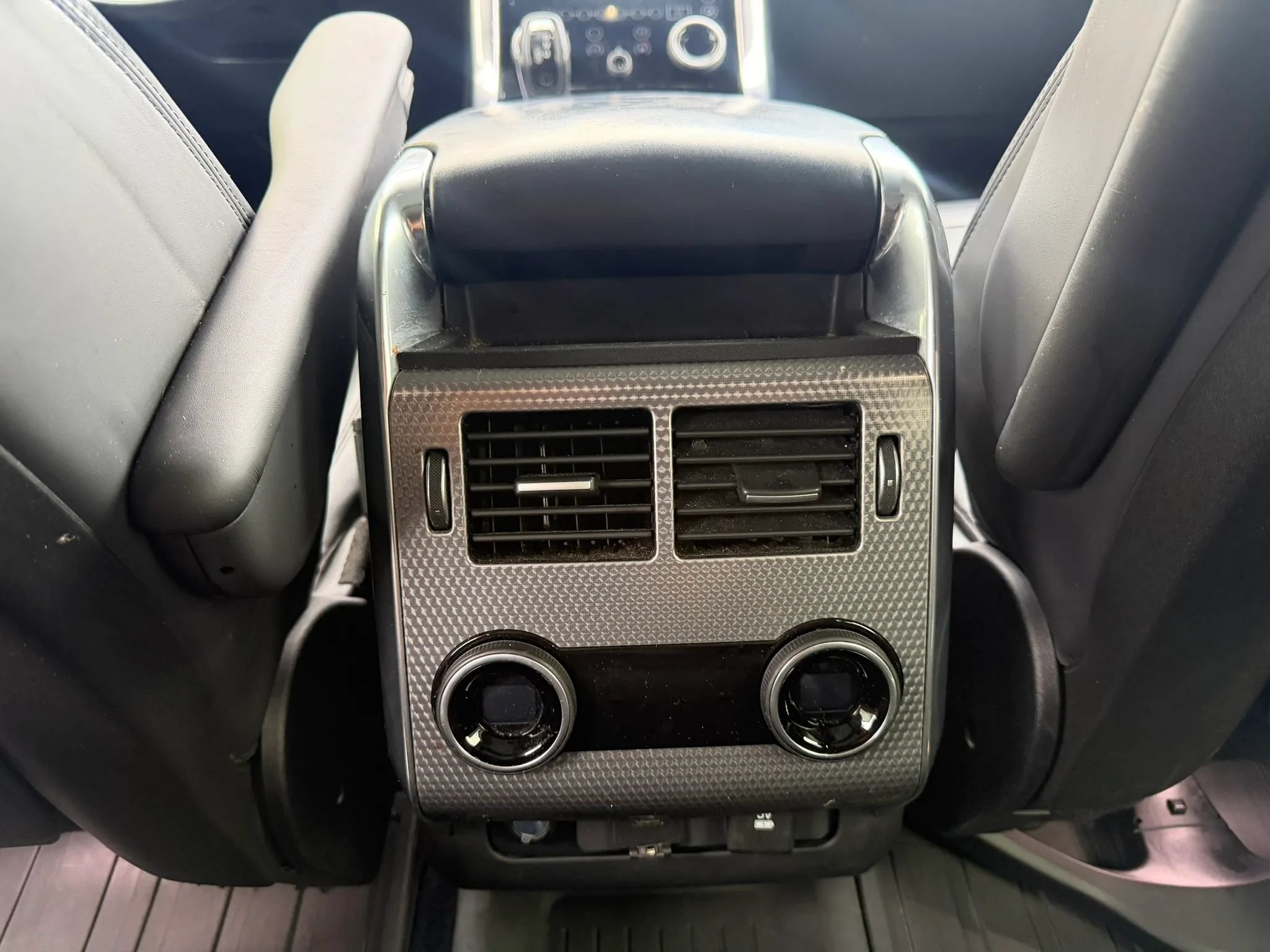 Used 2019 Land Rover Range Rover Sport Supercharged AWD/4WD image 16