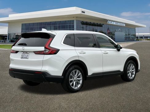 Used 2023 Honda CR-V EX image 9