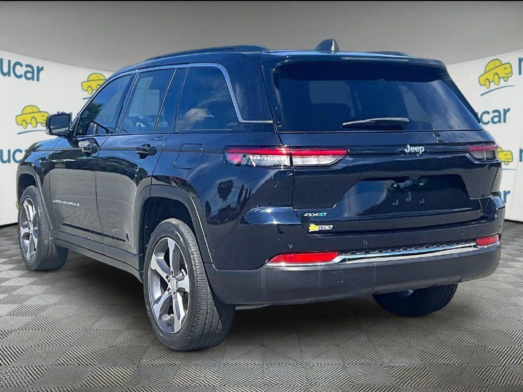 Used 2024 Jeep Grand Cherokee Limited 4xe AWD/4WD image 4