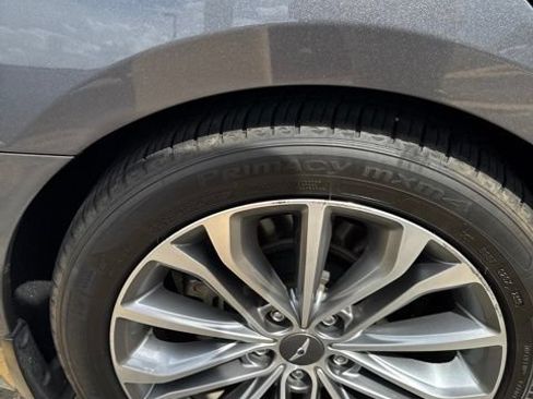 Used 2017 Genesis G80 3.8 RWD image 18